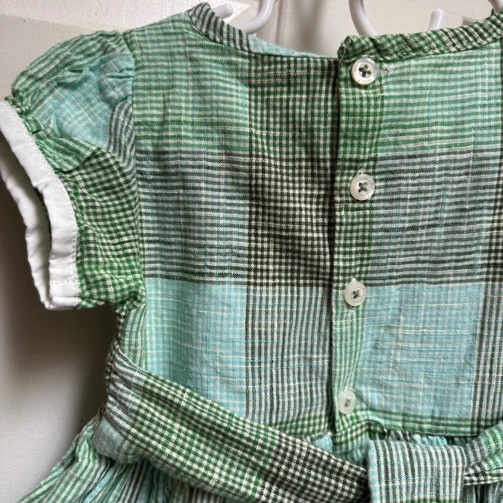 Well Dressed Wolf Holiday Plaid Green White Peter Pan Style Collar Girls size 2T